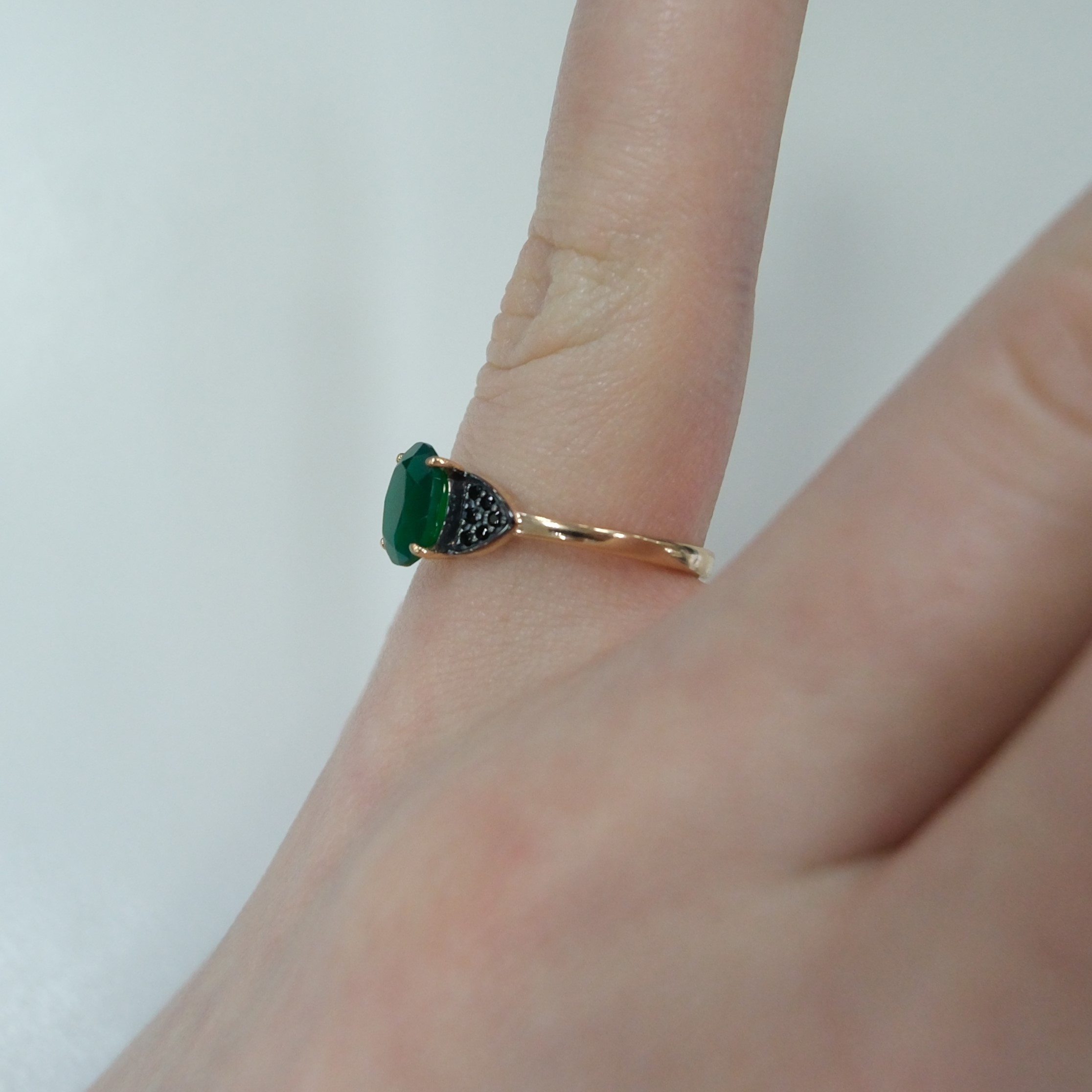 Серебряное кольцо с агатом
